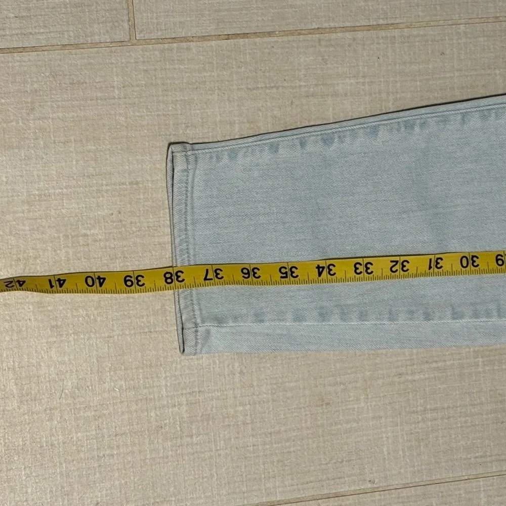PAIGE Women's Verdugo Ultra Skinny Light Blue Distressed Jeans- EUC - Picture 12 of 14